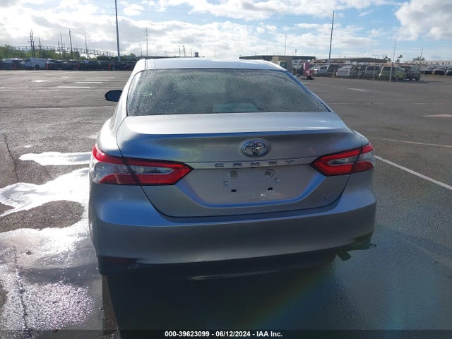 Toyota CAMRY L 2018 4T1B11HK3JU035459 Image 17