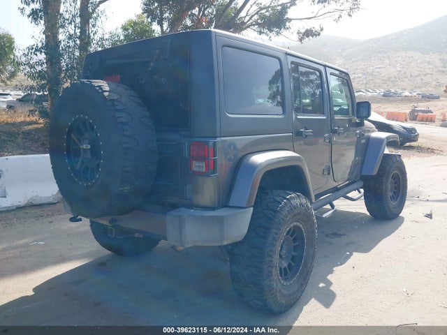 1C4BJWDG8GL192485 Jeep Wrangler Unlimited Freedom