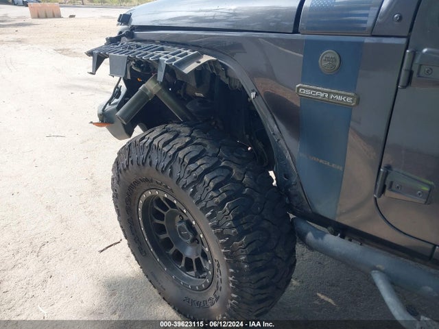 1C4BJWDG8GL192485 Jeep Wrangler Unlimited Freedom