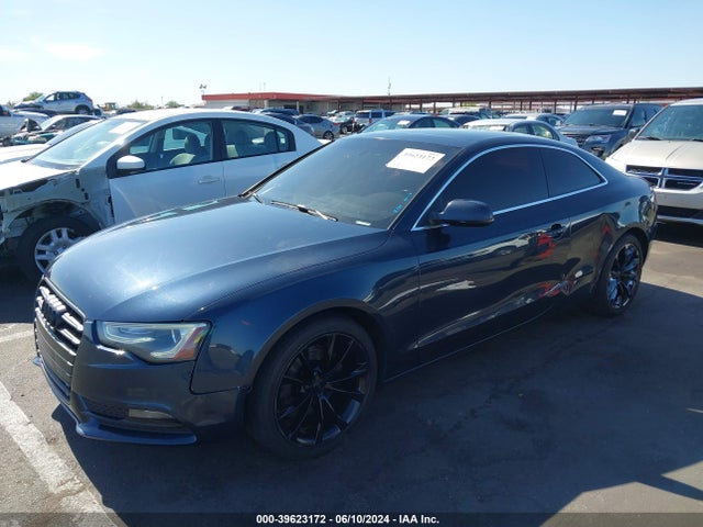 WAULFAFR5EA008584 Audi A5 2.0t Premium