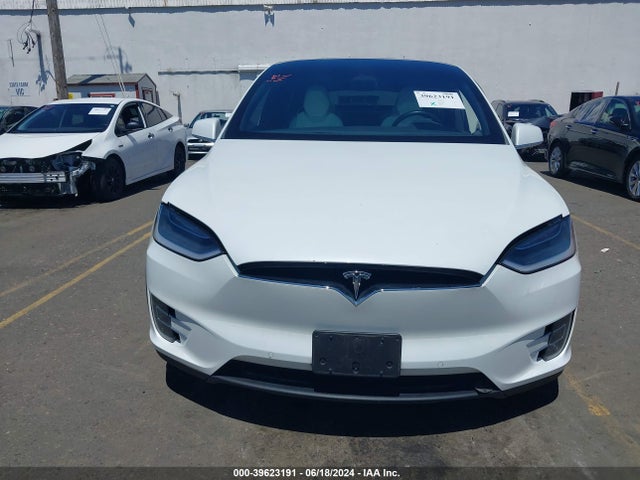 Tesla Model X P100d 2017 5YJXCBE46HF038228 Image 13