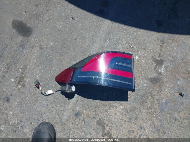 Tesla Model X P100d 2017 5YJXCBE46HF038228 Image 12