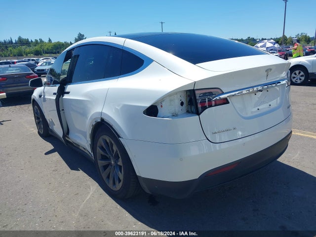Tesla Model X P100d 2017 5YJXCBE46HF038228 Image 3