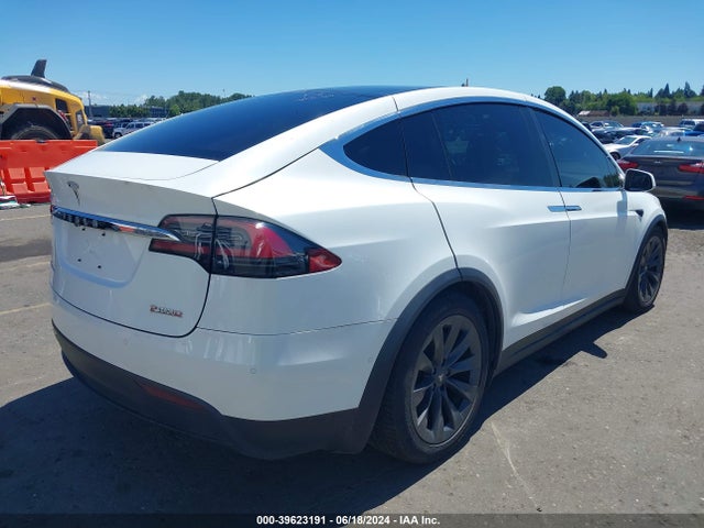 Tesla Model X P100d 2017 5YJXCBE46HF038228 Image 4