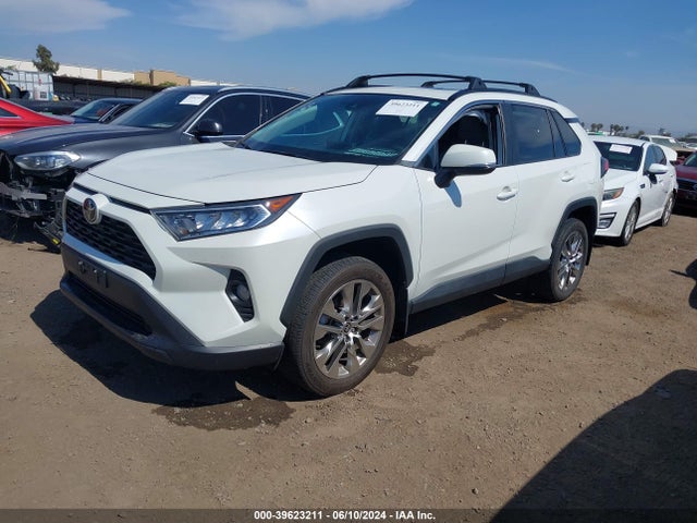 Toyota Rav4 Xle Premium 2021 2T3C1RFV4MW148302 Image 2