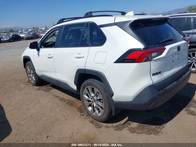 Toyota Rav4 Xle Premium 2021 2T3C1RFV4MW148302 Image 3
