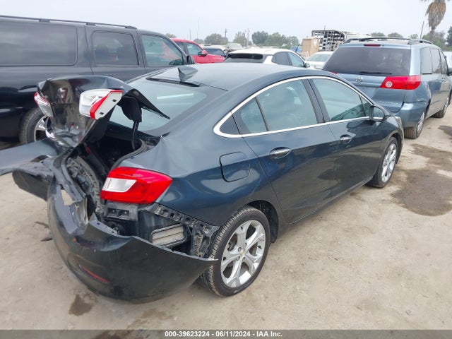 Chevrolet Cruze Premier Auto 2017 1G1BF5SM0H7177664 Image 4