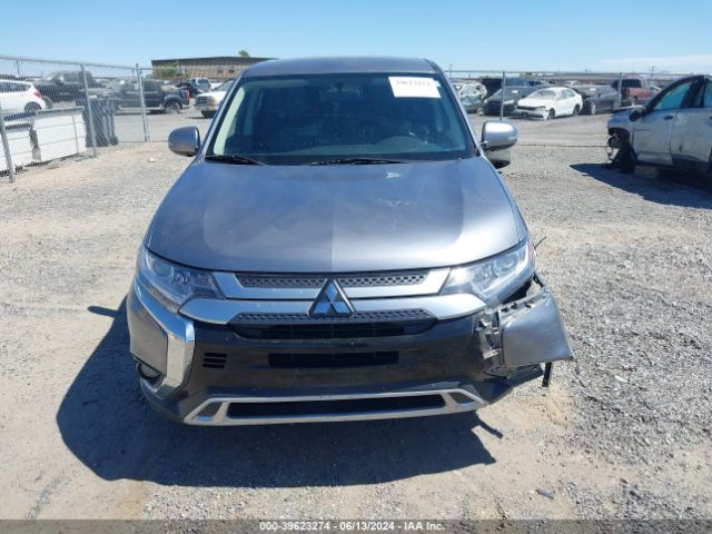 JA4AD3A31KZ049493 Mitsubishi Outlander Se