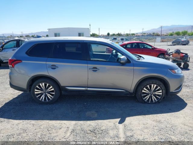 JA4AD3A31KZ049493 Mitsubishi Outlander Se