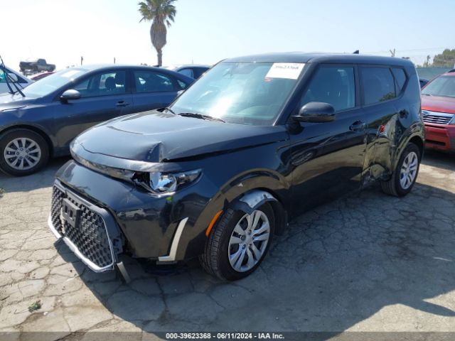 KNDJ23AU2P7839098 KIA SOUL LX