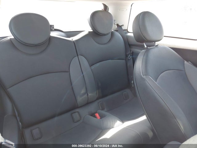 2008 MINI COOPER S WMWMF73578TV33633 Photo 7