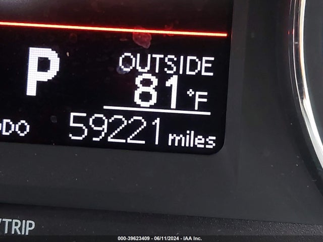 Toyota COROLLA LE 2019 5YFBURHEXKP913925 Image 16