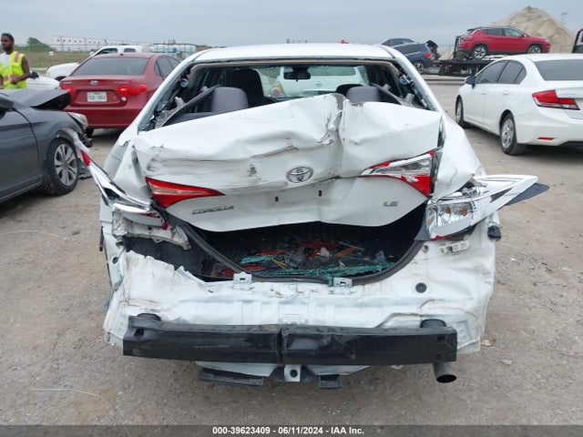 Toyota COROLLA LE 2019 5YFBURHEXKP913925 Image 17