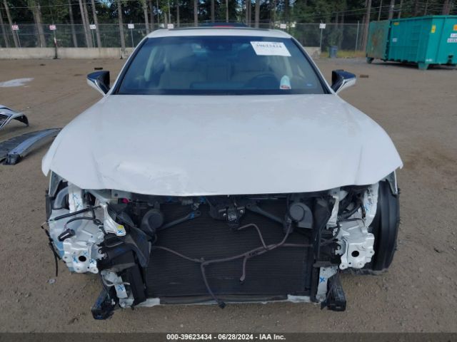 58AD21B18LU007030 Lexus ES 300H
