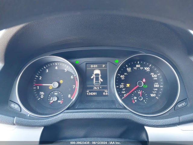 1VWAT7A30GC042073 Volkswagen Passat 1.8t S