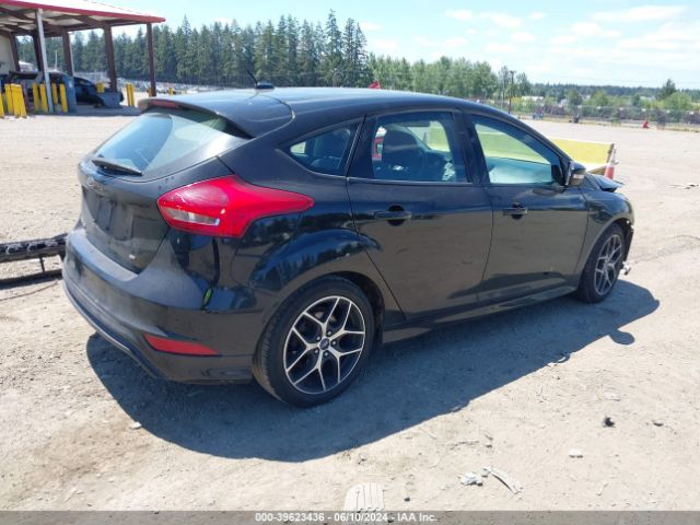 1FADP3K28GL372942 Ford FOCUS SE