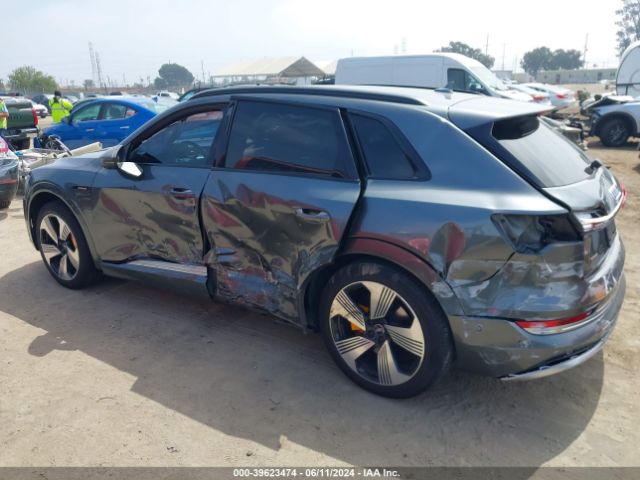 WA1VAAGE2KB007981 Audi E-tron Premium Plus