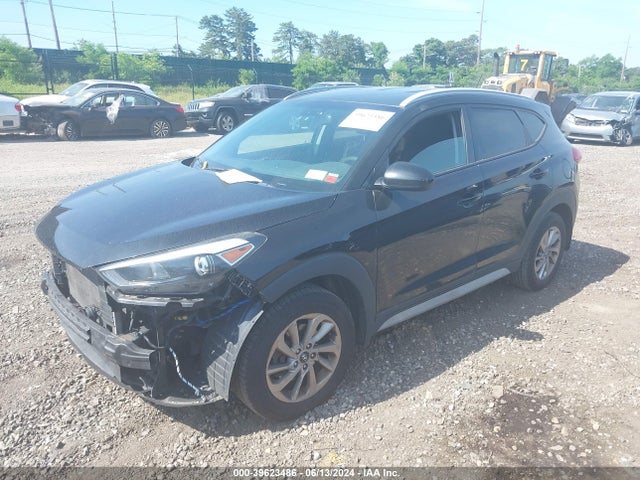 Hyundai TUCSON SE 2017 KM8J3CA40HU400817 Image 2