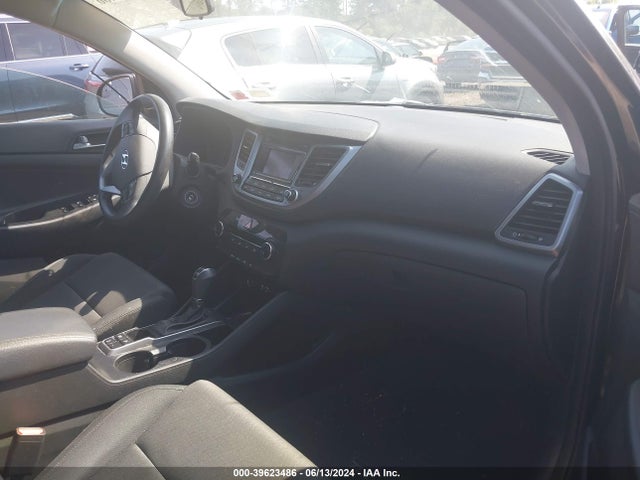 Hyundai TUCSON SE 2017 KM8J3CA40HU400817 Image 5
