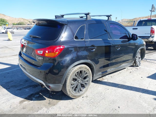 JA4AP3AU5HZ069240 Mitsubishi Outlander Sport 2.0 Le