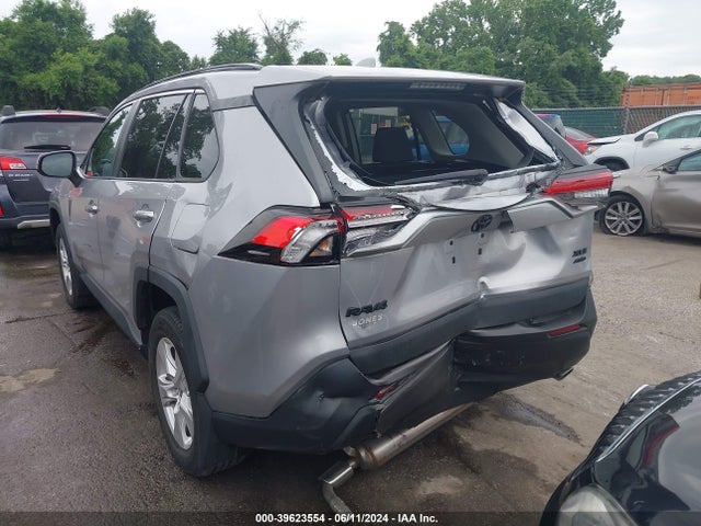 Toyota Rav4 Xle 2021 2T3P1RFV4MC181707 Image 3