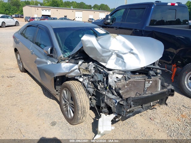 Toyota CAMRY SE 2015 4T1BF1FK1FU106752 головне зображення