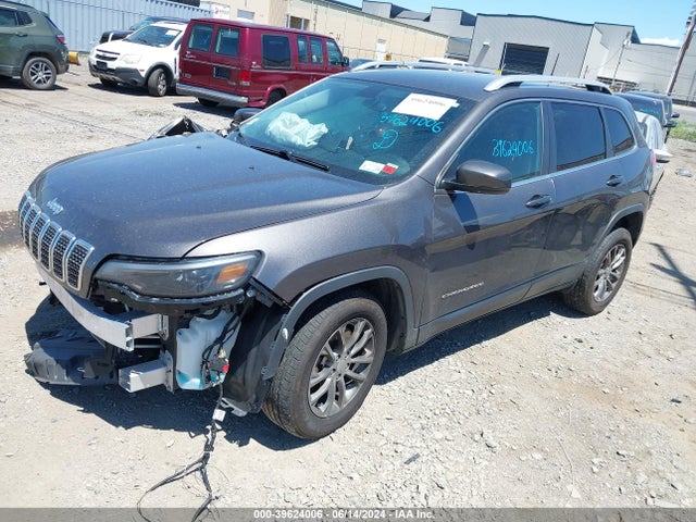 1C4PJMLX4KD318453 Jeep Cherokee Latitude Plus 4x4