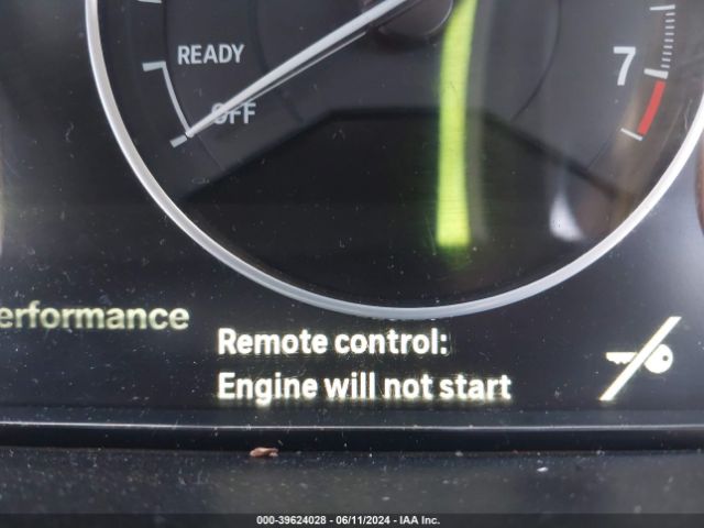 WBA3B1G52FNT64413 BMW 320i