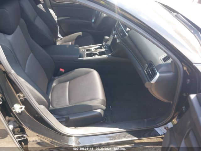 1HGCV1F1XKA075923 Honda ACCORD LX