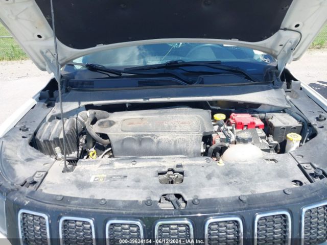 3C4NJCBB4KT749988 Jeep Compass Latitude Fwd