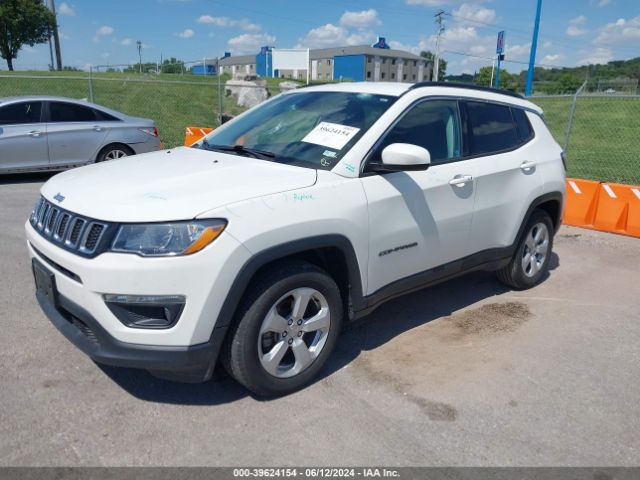 3C4NJCBB4KT749988 Jeep Compass Latitude Fwd