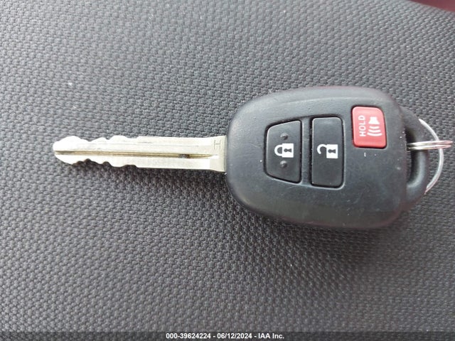 Toyota Corolla Cross L 2022 7MUAAAAG3NV007649 Image 11