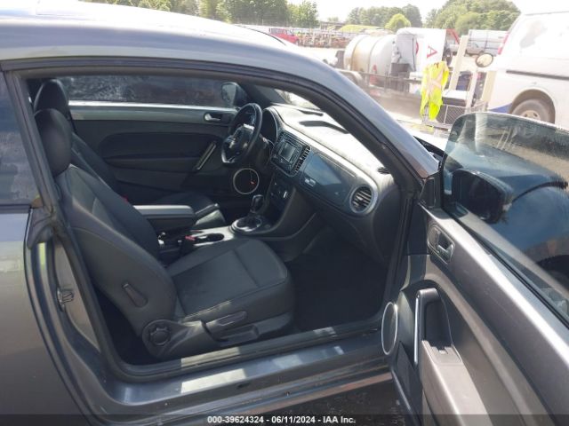 3VWJX7AT1EM631987 Volkswagen Beetle 2.5l