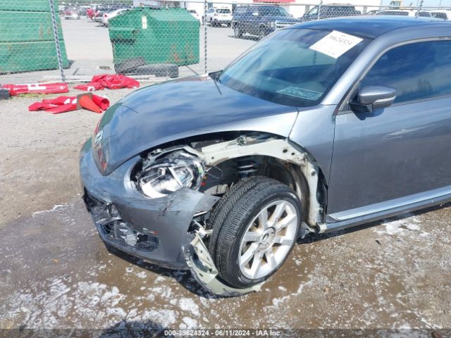 3VWJX7AT1EM631987 Volkswagen Beetle 2.5l