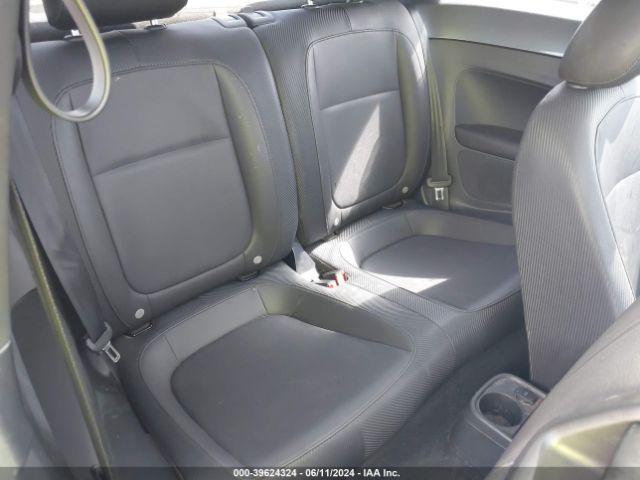 3VWJX7AT1EM631987 Volkswagen Beetle 2.5l