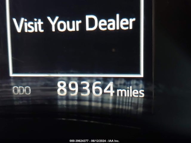 Toyota COROLLA SE 2017 5YFBURHE3HP681791 Image 16