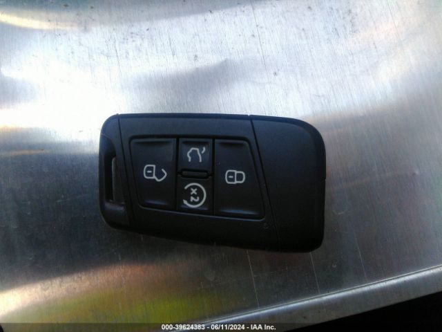 3VV3B7AX6NM019783 Volkswagen Tiguan 2.0t Se