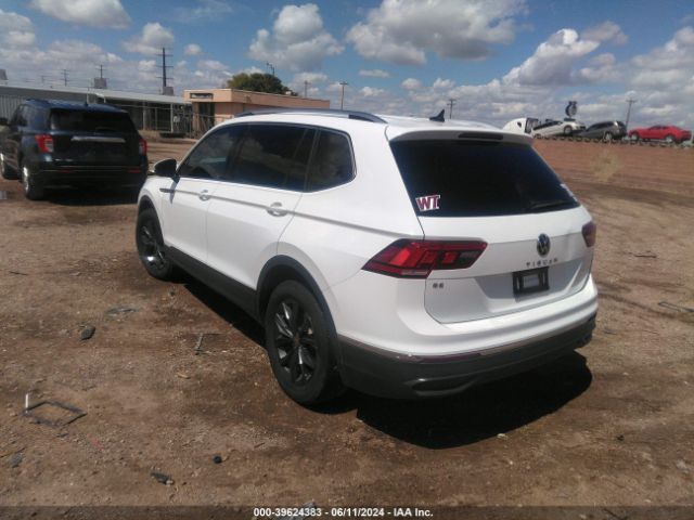 3VV3B7AX6NM019783 Volkswagen Tiguan 2.0t Se