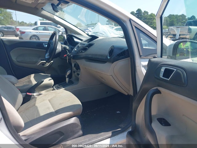 Ford FIESTA SE 2015 3FADP4BJ9FM136360 Image 5