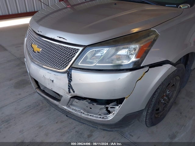 Chevrolet Traverse Ls 2015 1GNKRFKD6FJ196604 Image 6