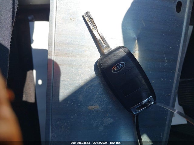 KIA Soul 2014 KNDJN2A2XE7719546 Image 11