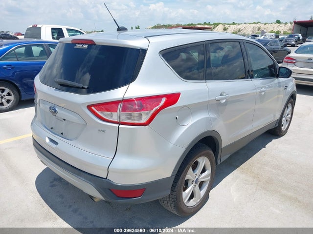 Ford ESCAPE SE 2015 1FMCU0G72FUA24706 Image 4
