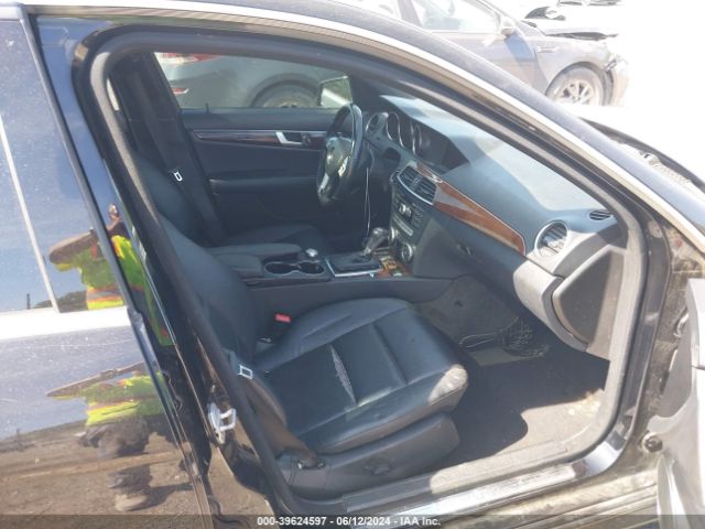 WDDGF4HB9EA963657 Mercedes-Benz C 250 Luxury/sport