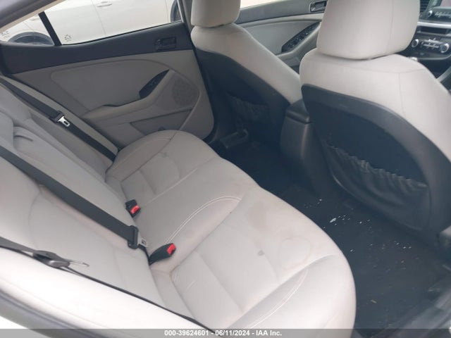 KIA Optima Lx 2014 5XXGM4A76EG278655 Image 8