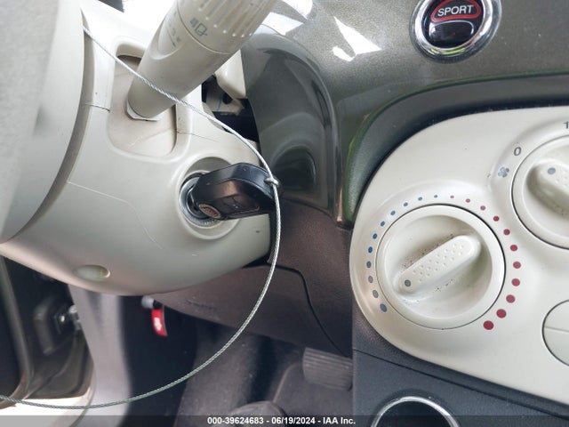 2013 FIAT 500 3C3CFFAR2DT602889 Photo 10