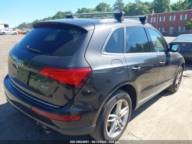 Audi Q5 2.0t Premium 2016 WA1L2AFP2GA145329 Image 4