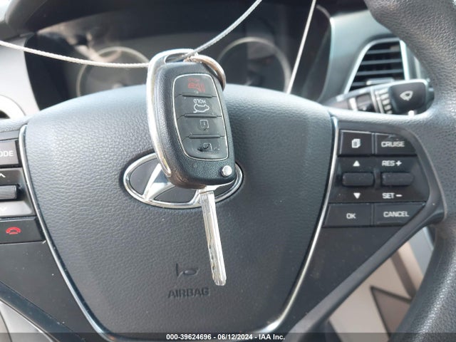 Hyundai Sonata 2016 5NPE24AF7GH406431 Image 11