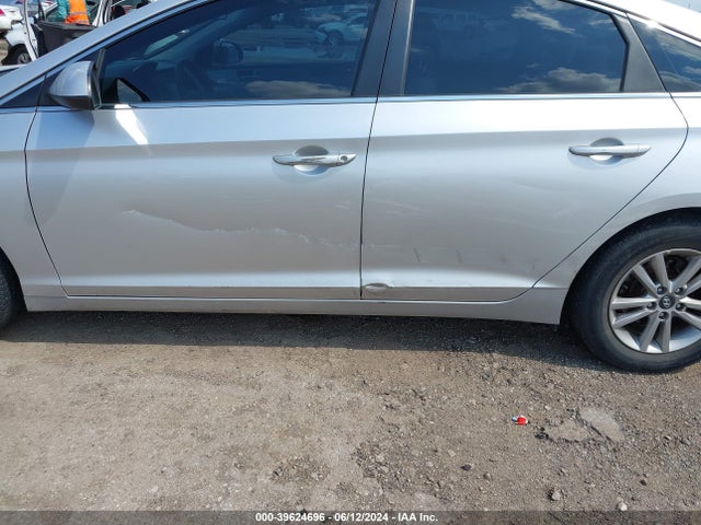 Hyundai Sonata 2016 5NPE24AF7GH406431 Image 6