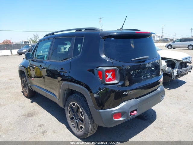 ZACCJBCT7GPD29164 Jeep Renegade Trailhawk