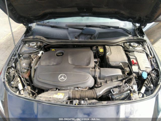 WDDSJ4GB5JN577055 Mercedes-Benz CLA 250 4MATIC
